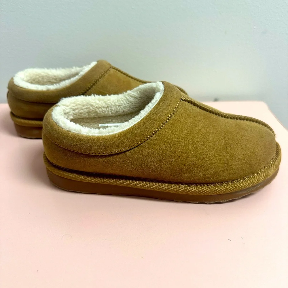 Cozy Tan Kids Slippers by Cat & Jack SZ 12
